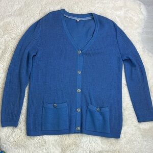 Vintage ST. John Women’s Crochet  Woven Cardigan Sweater with Gorgeous buttons